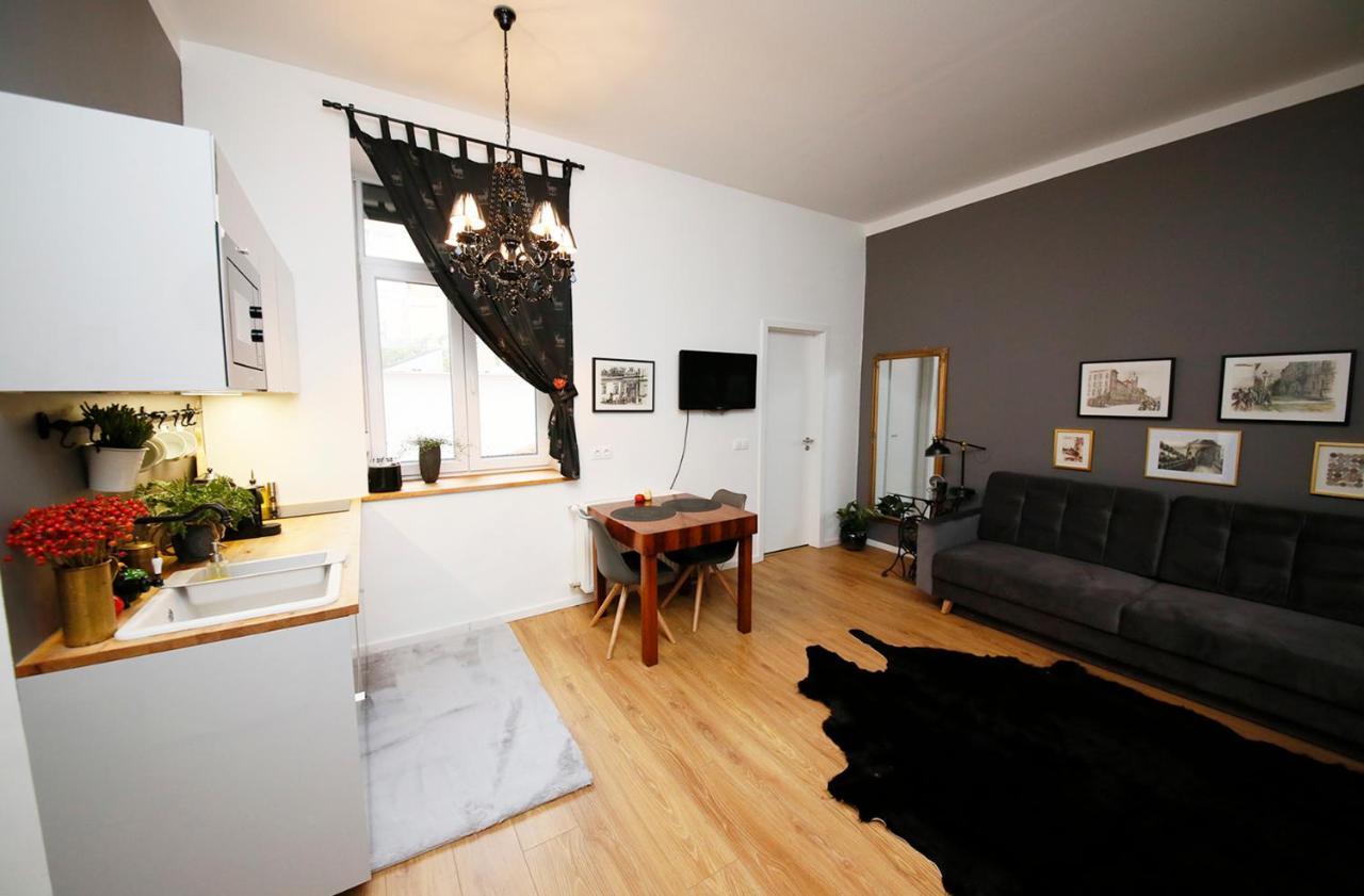 Mini Flat Apartman Pecs Exterior photo